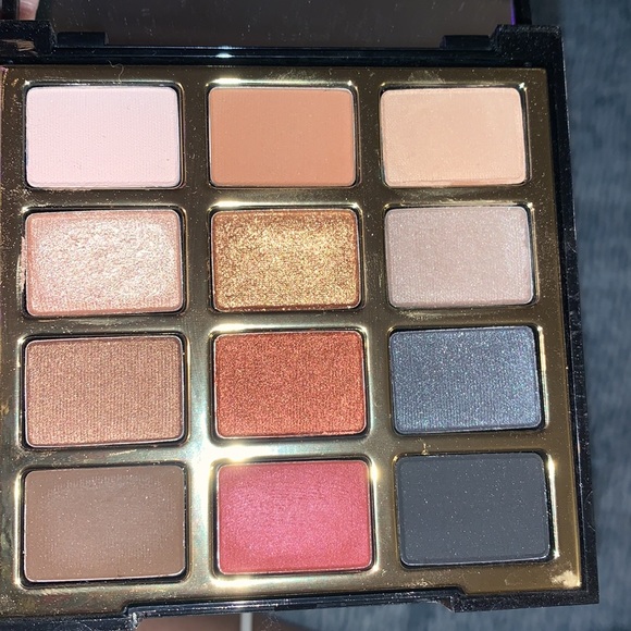 Milani Bold Obsession Eyeshadow Palette - Picture 5 of 7